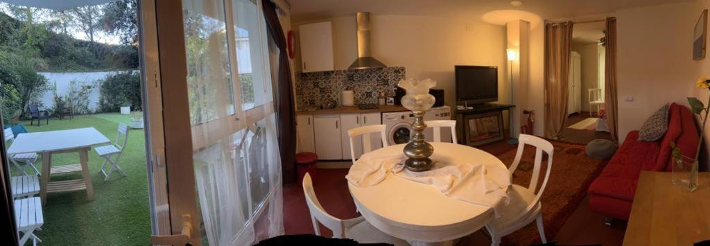 Apartamento Abierto Con Patio Matadepera Bagian luar foto